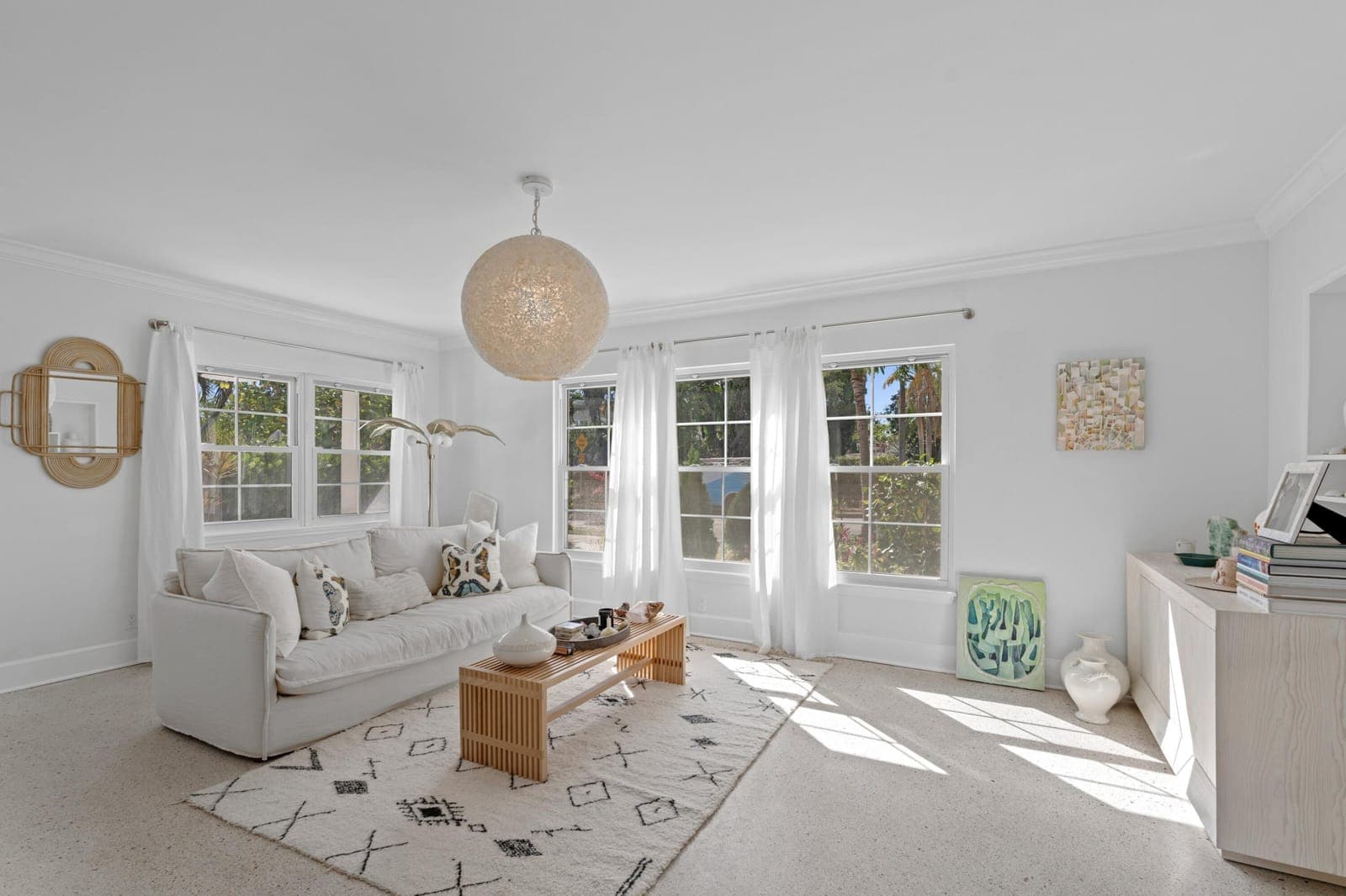 143 Greymon Drive — photo 2